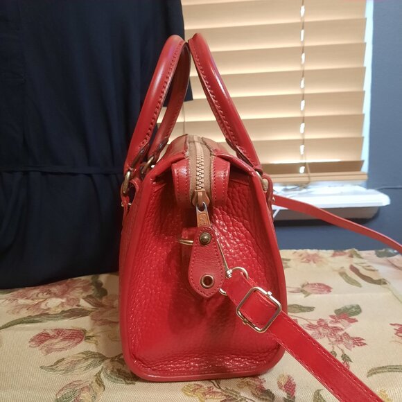 SOLD! Dooney & Bourke Red Leather Satchel Vintage All Weather Leather - Picture 7 of 16